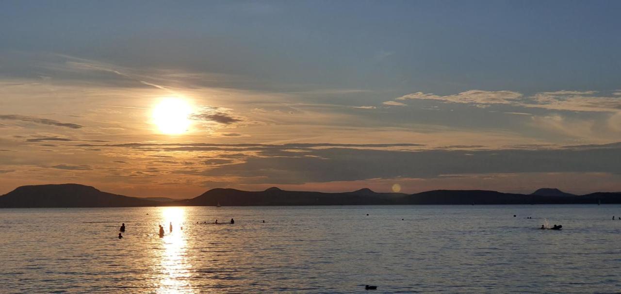 Napfeny Resort Exclusive Balatonlelle Exterior foto